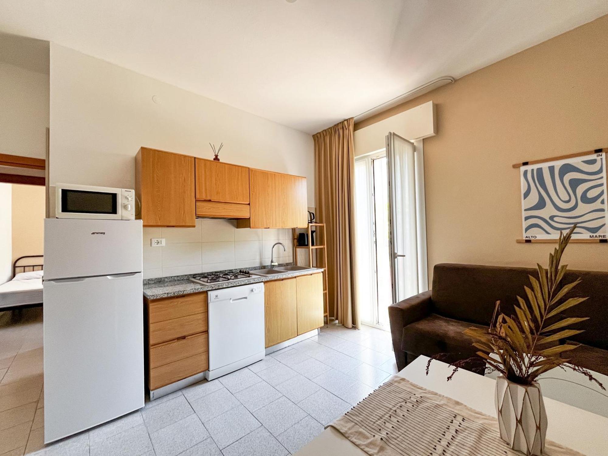 Dainese Apartments, Casa Ester Lido di Jesolo Luaran gambar